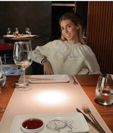 She Loves High Class Restaurants